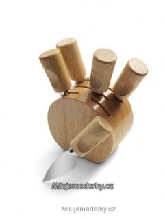pětidílná sada nožů na sýr v dřevěném stojanu