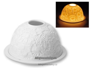 Bílý keramický svícen s motivem plastických Kopretin